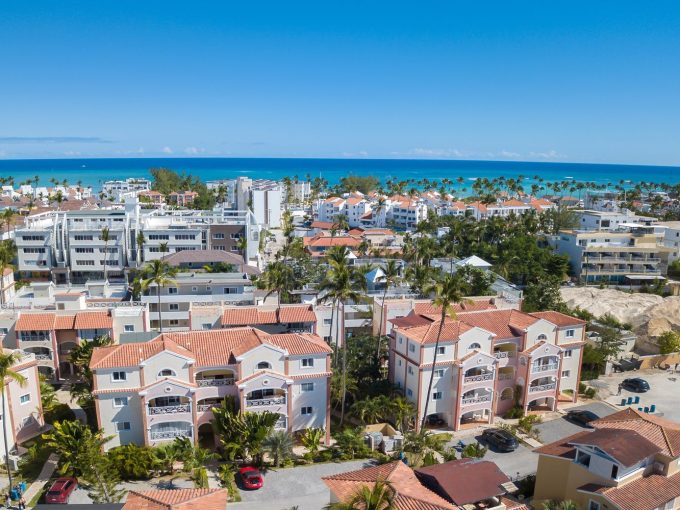 Affordable apartment near the beach