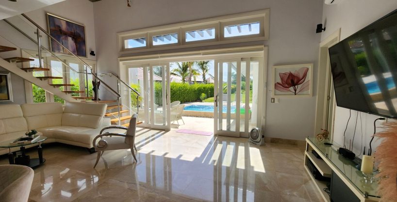 Villa for rent in Cap Cana